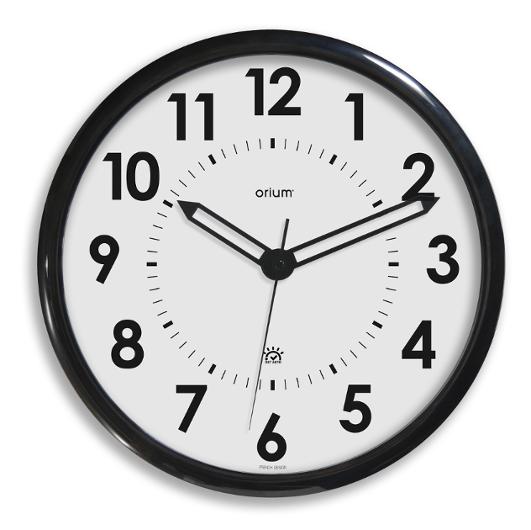 Väggur ORIUM radiokontroll. Ø36 svart