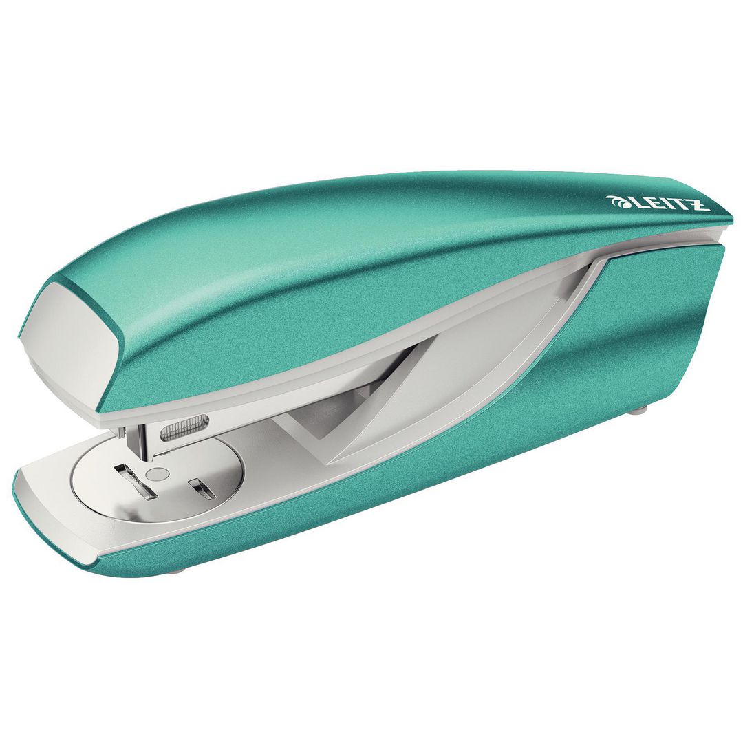 Häftapparat Leitz WOW 5502 30ark isblå